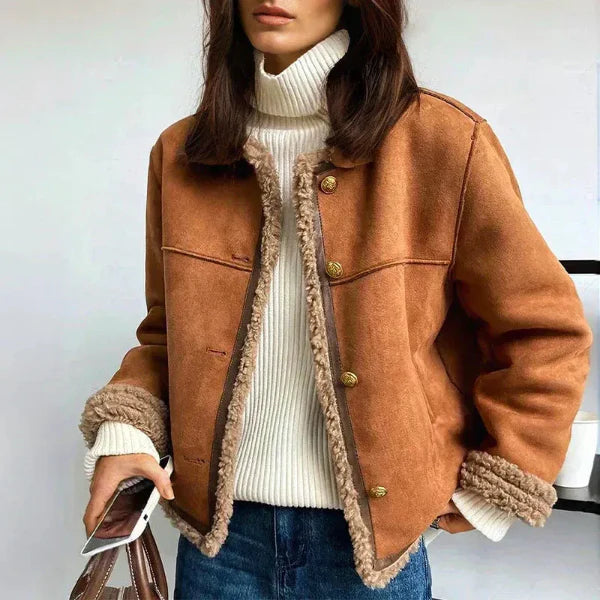 Veste femme boutonnée – Coupe classique – Finition suédée – Doublure effet mouton