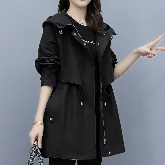 Manteau trench femme – Coupe droite – Coton léger – Taille ajustable – Capuche