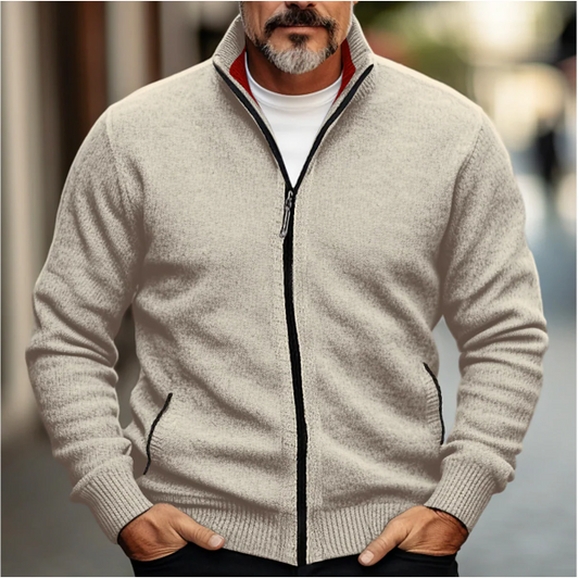 Cardigan zippé homme – Maille douce – Coupe régulière – Col montant – Poches zippées
