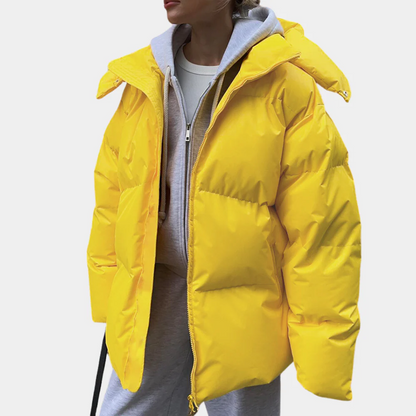 Veste matelassée femme – Coupe oversize – Capuche intégrée – Longueur hanches