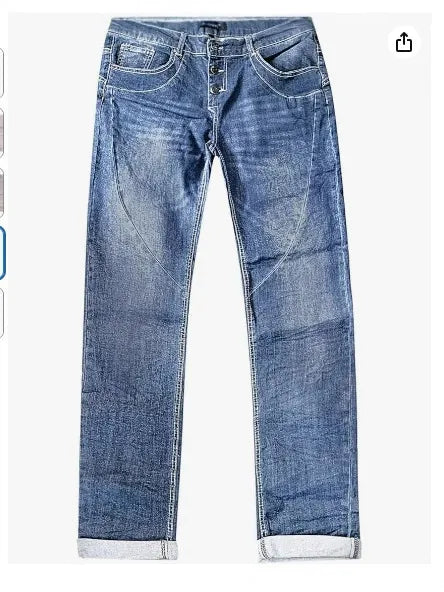 Jean femme – Coupe décontractée – Taille cordon – Effet usé – Ourlets roulés