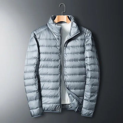 Blouson matelassé homme – Duvet léger – Coupe régulière – Fermeture zippée – Col montant