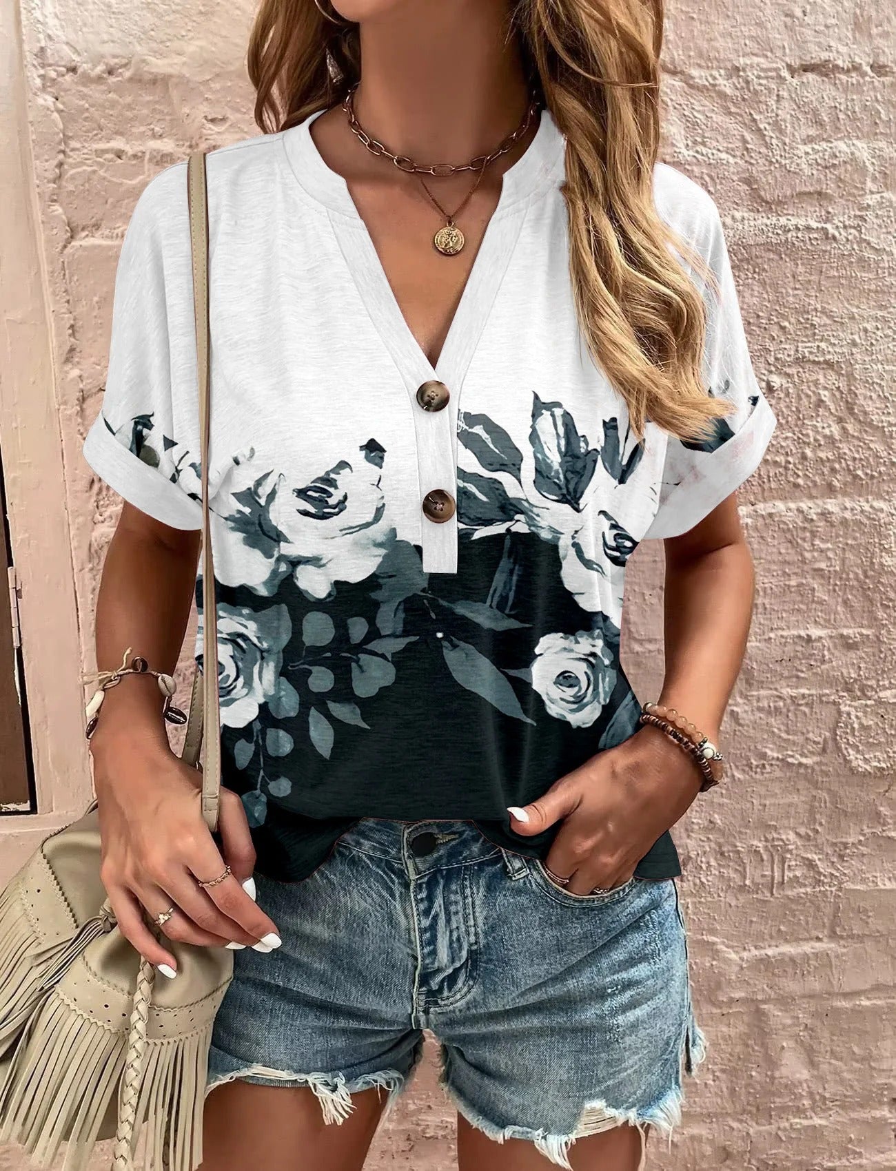 Chemise femme – Coupe décontractée – Manches courtes – Col en V boutonné – Motif floral et cachemire – Tissu léger respirant