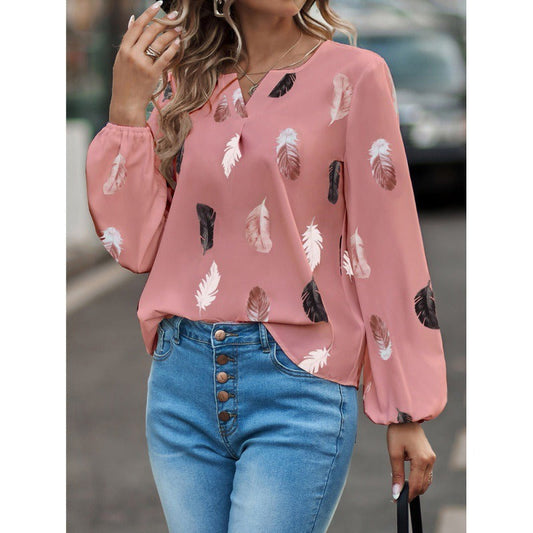 T-shirt manches longues femme – Coupe ample – Col V – Imprimé plumes léger