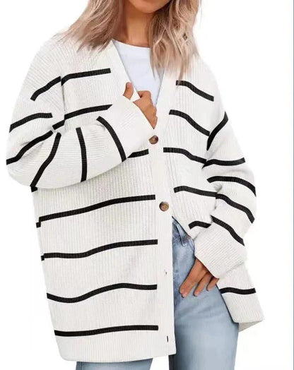 Cardigan femme – Coupe oversize – Maille côtelée – Boutonnage devant – Col V