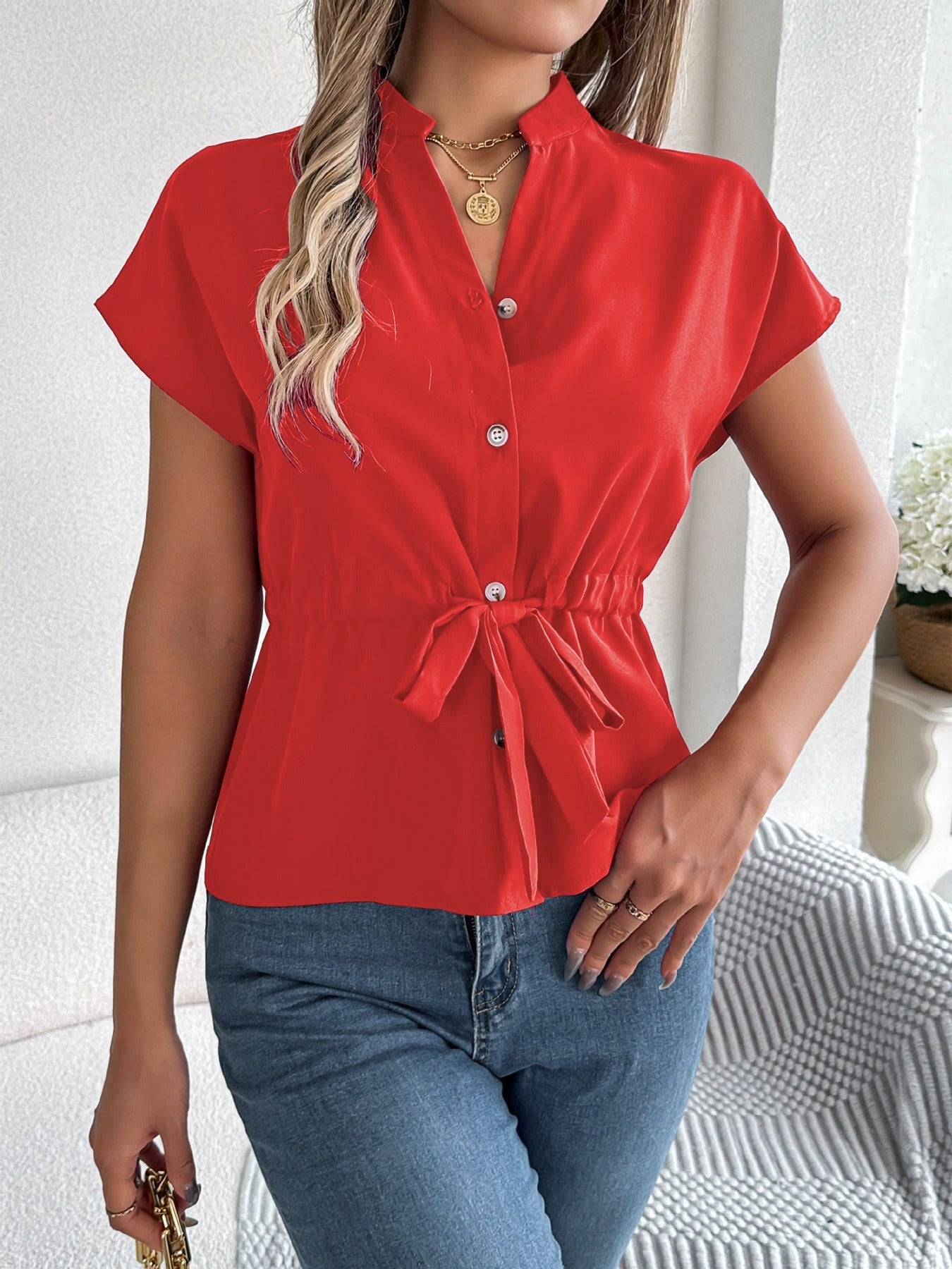Chemise femme à manches courtes – Col V – Coupe décontractée – Ceinture taille – Boutonnée