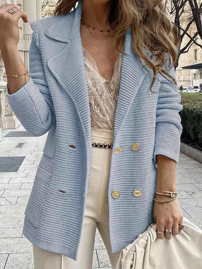 Veste Femme – Coupe Cintrée – Texture Côtelée – Boutonnage Croisé – Col Revers