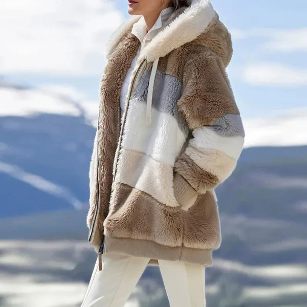 Veste à capuche femme – coupe oversize – fausse fourrure douce – fermeture zippée