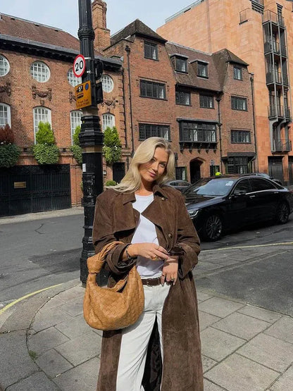Manteau Trench Femme – Coupe Cintrée – Tissu Suédé – Longueur Cheville – Ceinture Ajustable