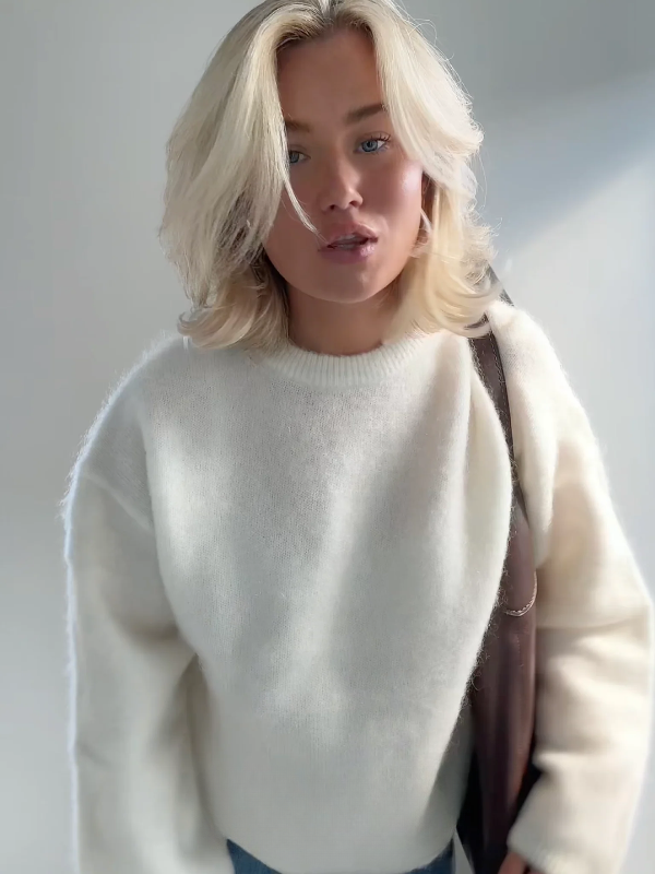 Pull femme – Coupe oversize – Manches longues – En mohair doux – Col rond