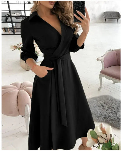 Robe portefeuille femme – Coupe ajustée – Tissu luxueux – Manches 3/4 – Col tailleur