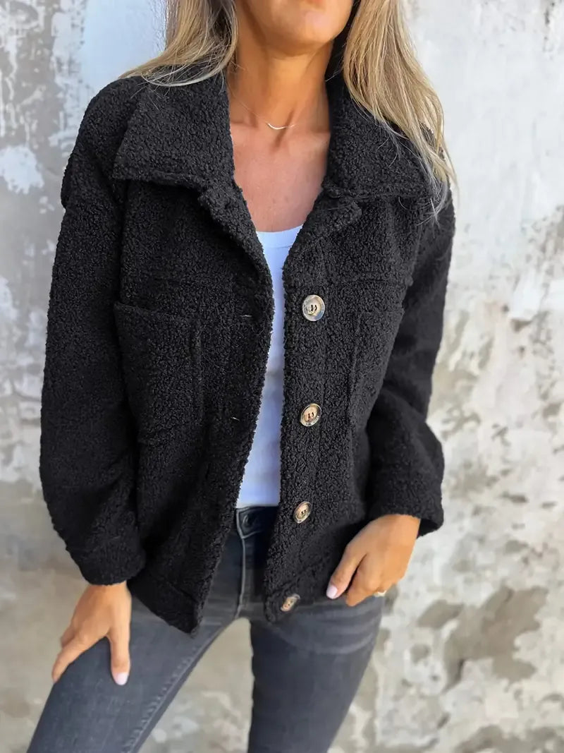 Manteau femme – Coupe oversize – Texture peluche – Col à revers – Boutonné