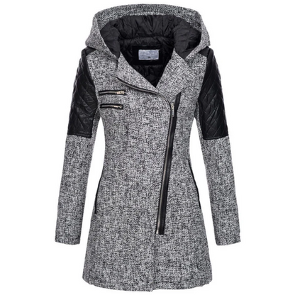 Veste femme – Coupe cintrée – Manches matelassées – Zip asymétrique – Capuche