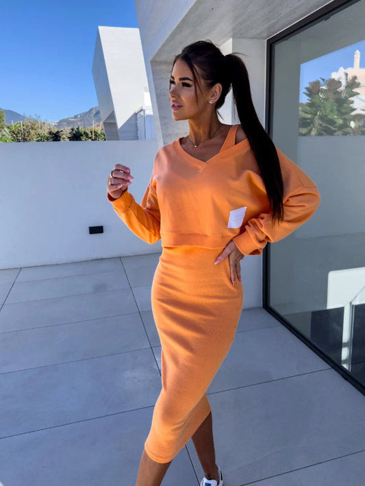 Robe Sweat Femme – Coupe Slim – Coton Doux – Col V – Longueur Midi – Ensemble Coordonné