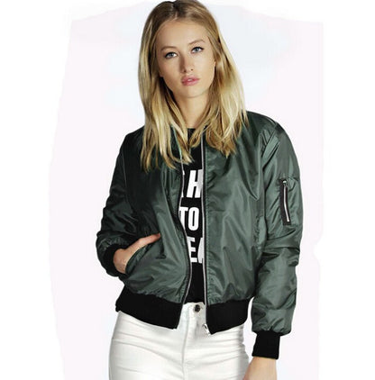 Blouson bomber femme – coupe courte – satin léger – fermeture zippée – style décontracté