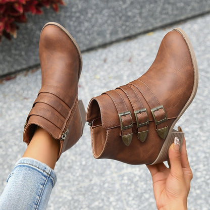 Bottines femme – Similicuir lisse – Talon bloc – Brides à boucles décoratives zipées