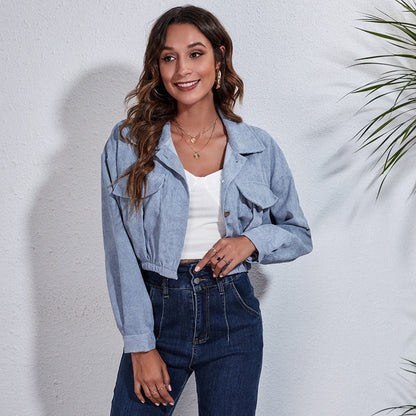 Veste femme en velours côtelé – Coupe décontractée – Courte – Boutonnée – Poches poitrine