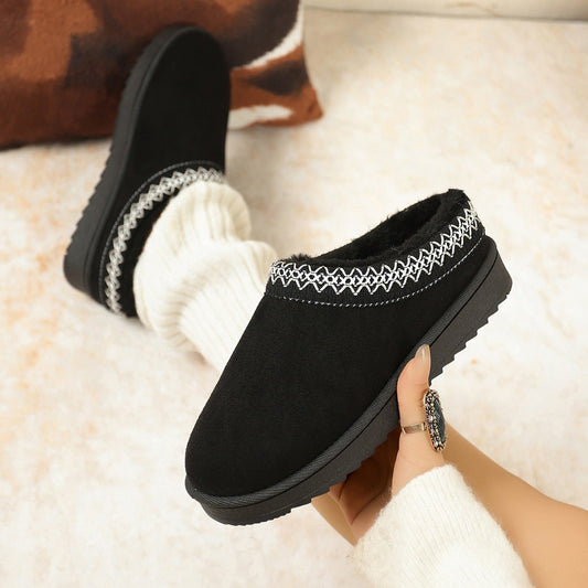 Bottes neige femme – Finition suédée – Doublure chaude – Semelle plate antidérapante