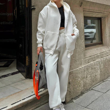 Sweat à capuche femme – Coupe oversize – Coton doux – Zippé avec poches