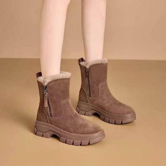 Bottes neige femme – Suédine – Intérieur fourrure – Mi-mollet – Semelle crantée