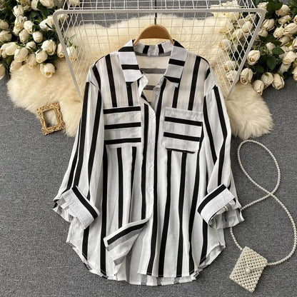 Veste chemise femme – Coupe ample – Rayures verticales – Coton léger – Boutonnée