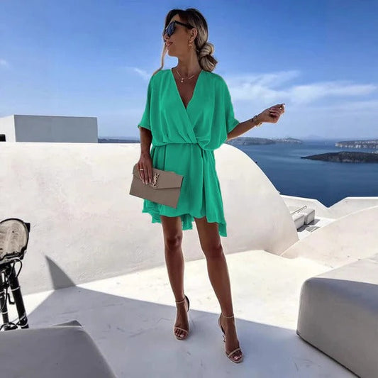 Robe portefeuille femme – Mini fluide – Décolleté plongeant – Manches courtes – Ourlet volanté