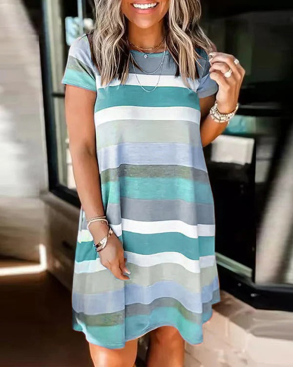Robe femme – Coupe droite – Maille douce – Manches courtes – Longueur genou