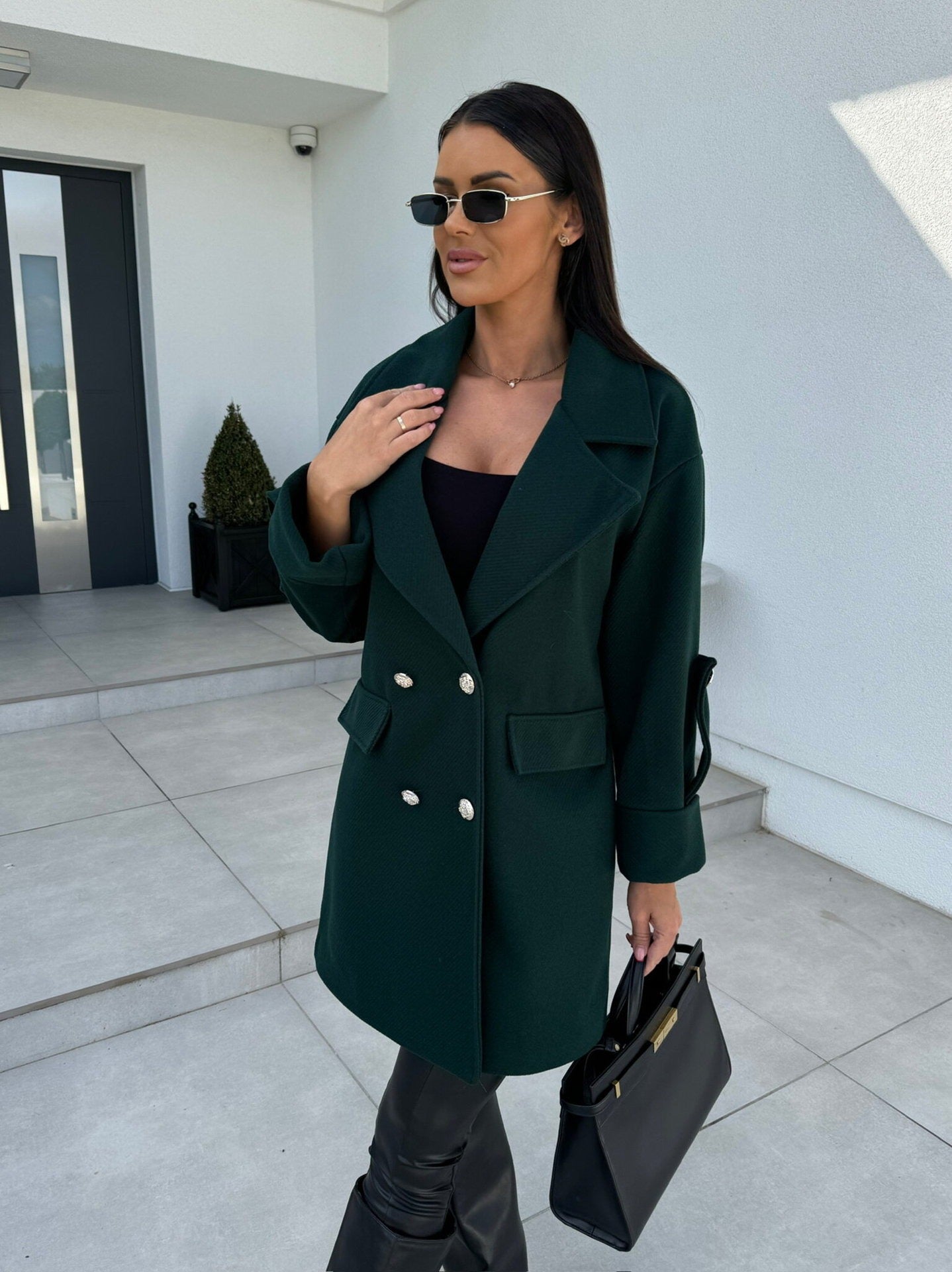 Manteau femme – Laine – Coupe droite – Col blazer – Double boutonnage – Longueur genou