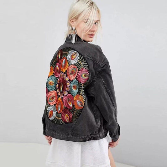 Veste en jean femme – Coupe oversize – Broderie bohème – Longueur hanches