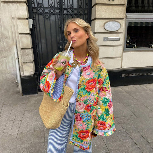 Veste matelassée femme – Coupe oversize – Motif floral – Fermeture à boutons