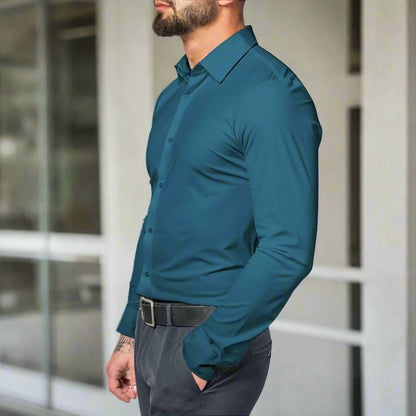 Chemise boutonnée élégante, élastique et sans repassage pour hommes