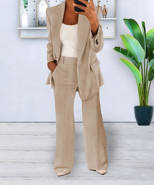 Blazer femme – Coupe cintrée – Fermeture un bouton – Poches à rabat – Tissu structuré