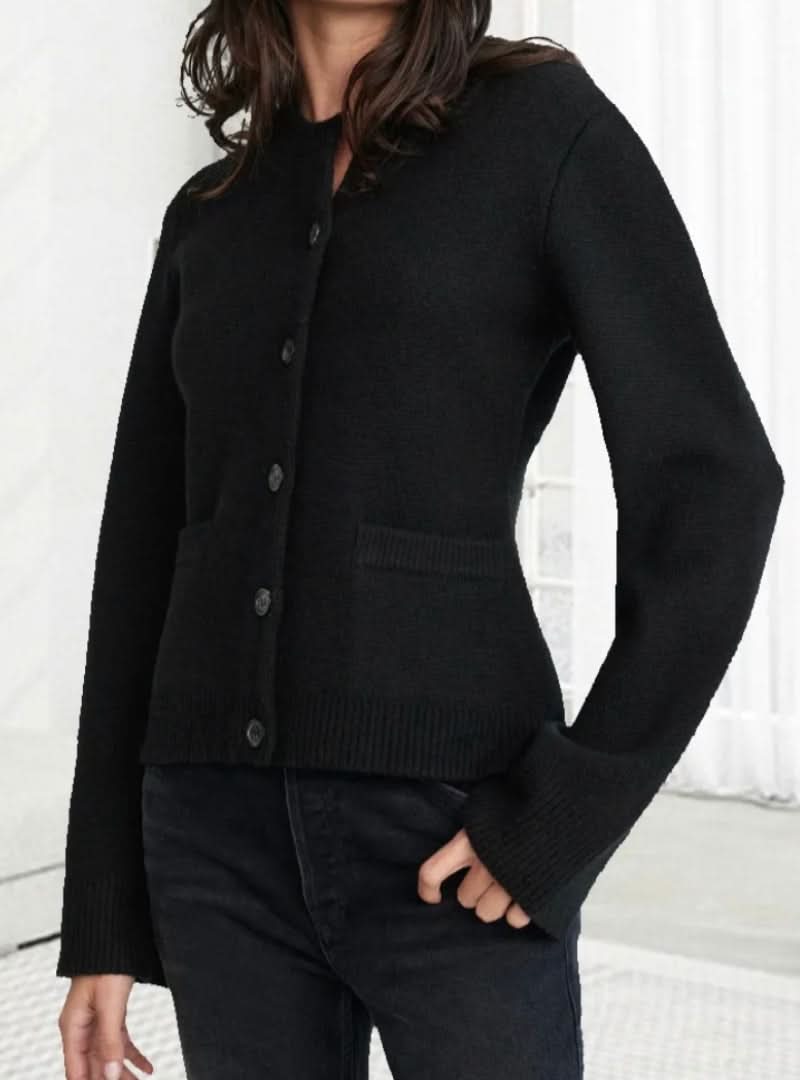 Cardigan boutonné élégant, confortable et moderne pour femme