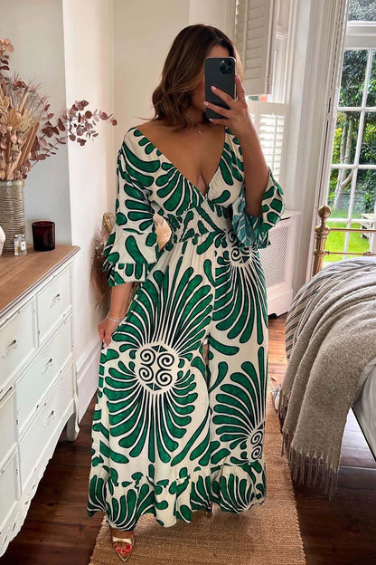 Robe Longue Femme - Décolleté V - Taille Empire - Manches Évasées - Tissu Fluide